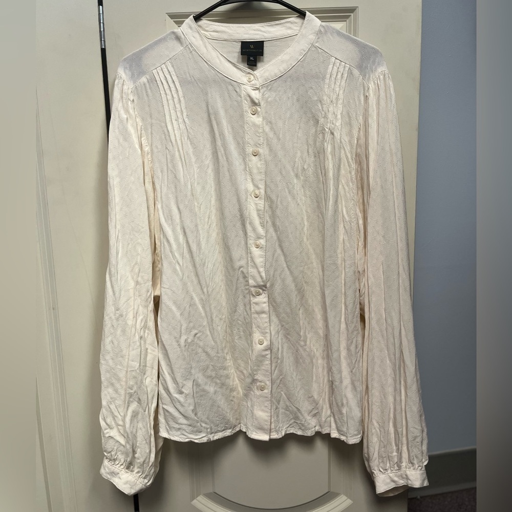 A1123-23 Worthington, button down blouse, XL